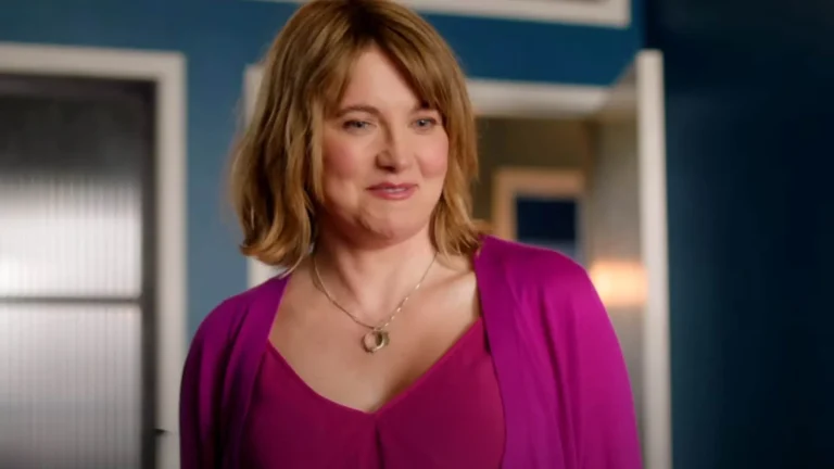 Lucy Lawless Tackles New Mysteries in ‘My Life is Murder’ Season 4 Trailer